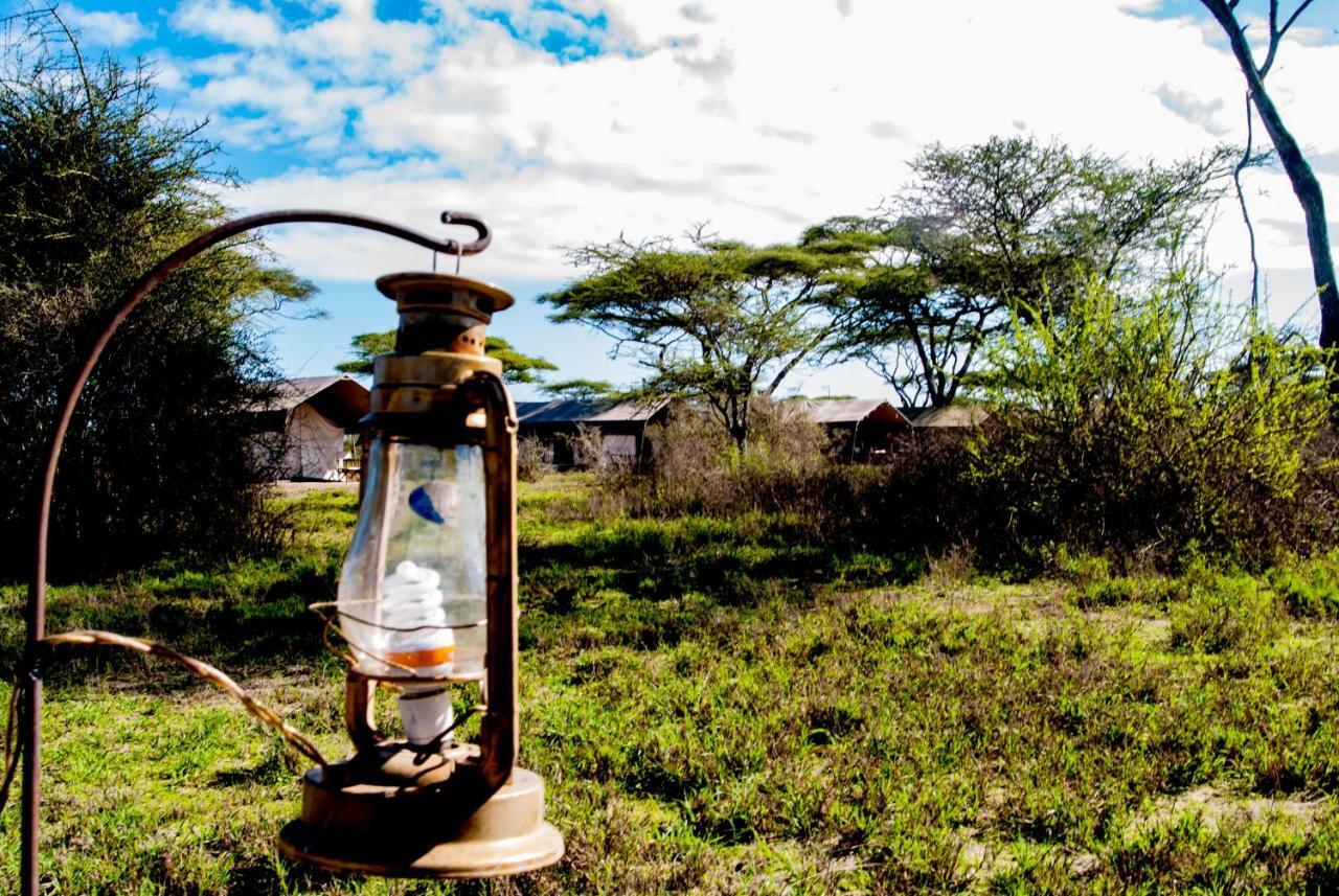 Serengeti Savannah Camps Hotel Soronera Exterior photo